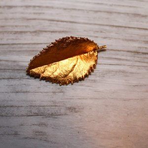 Gold Leaf Pin
